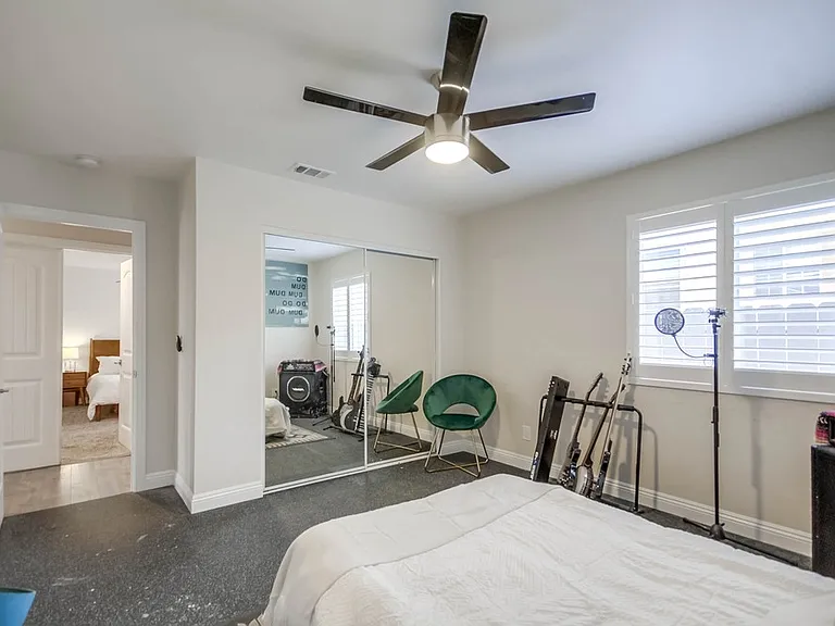7832 Cinnabar Dr — Photo 8