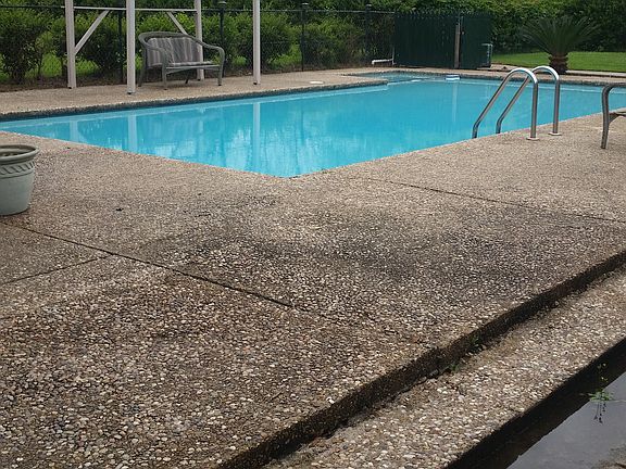pool area