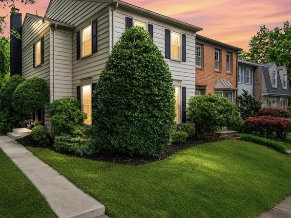 3991 Wilcoxson Dr, Fairfax, VA 22031