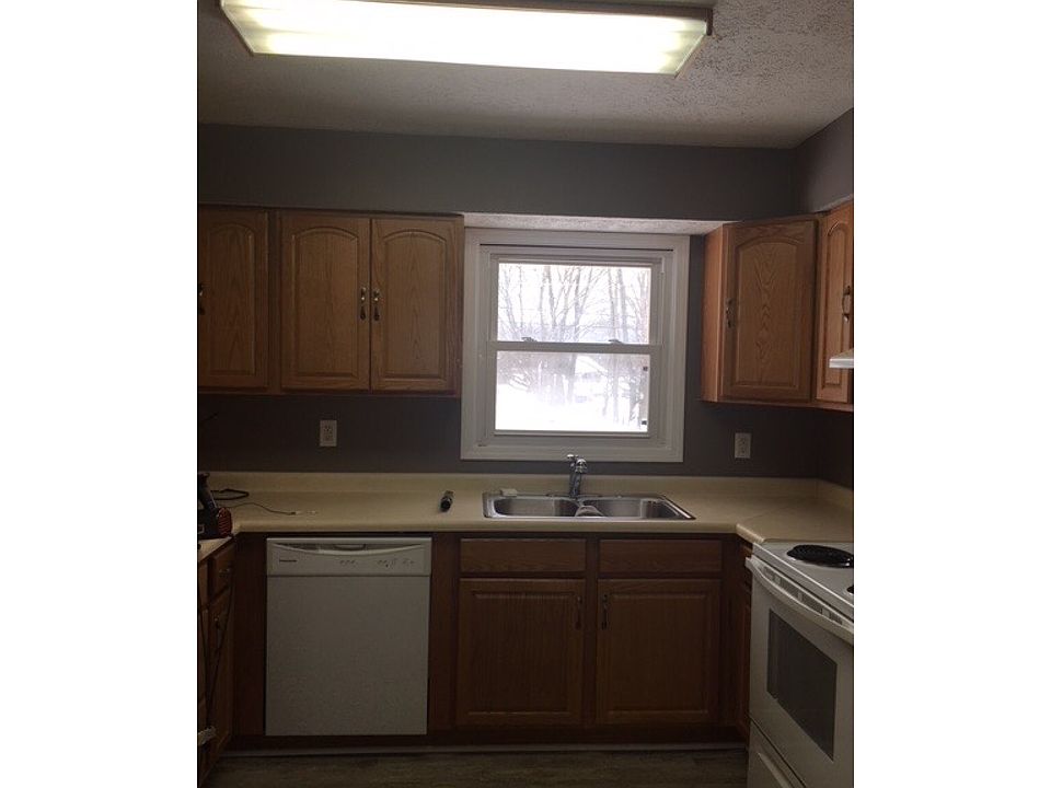1st image of 1660 E Vera Dr