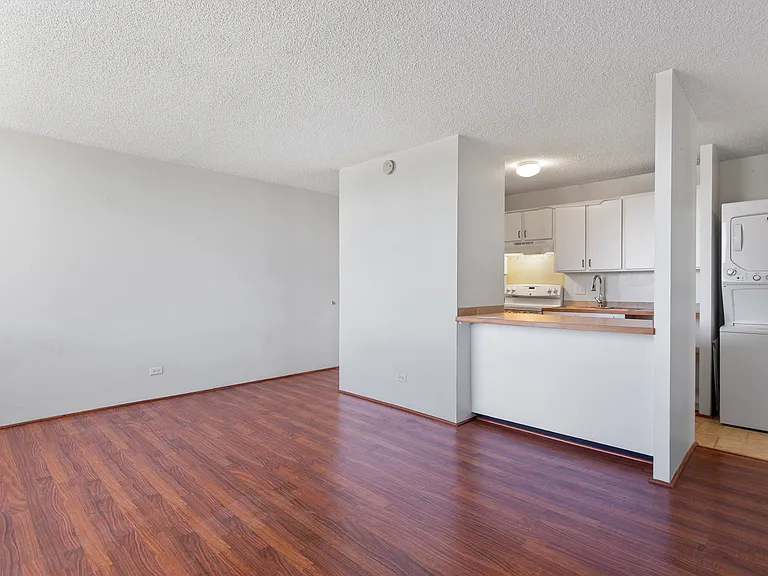 909 Ala Nanala St #1001 — Photo 1