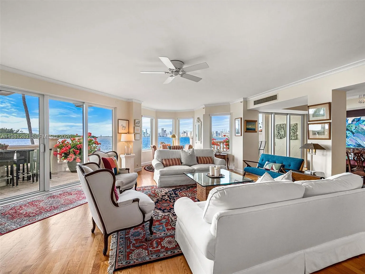 Bayside Village Condo — Photo 4