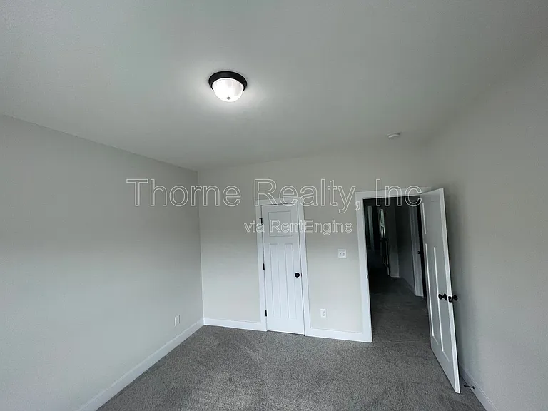 61 B P Ct — Photo 8