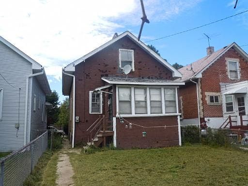 2nd image of 4751 N Luna Ave