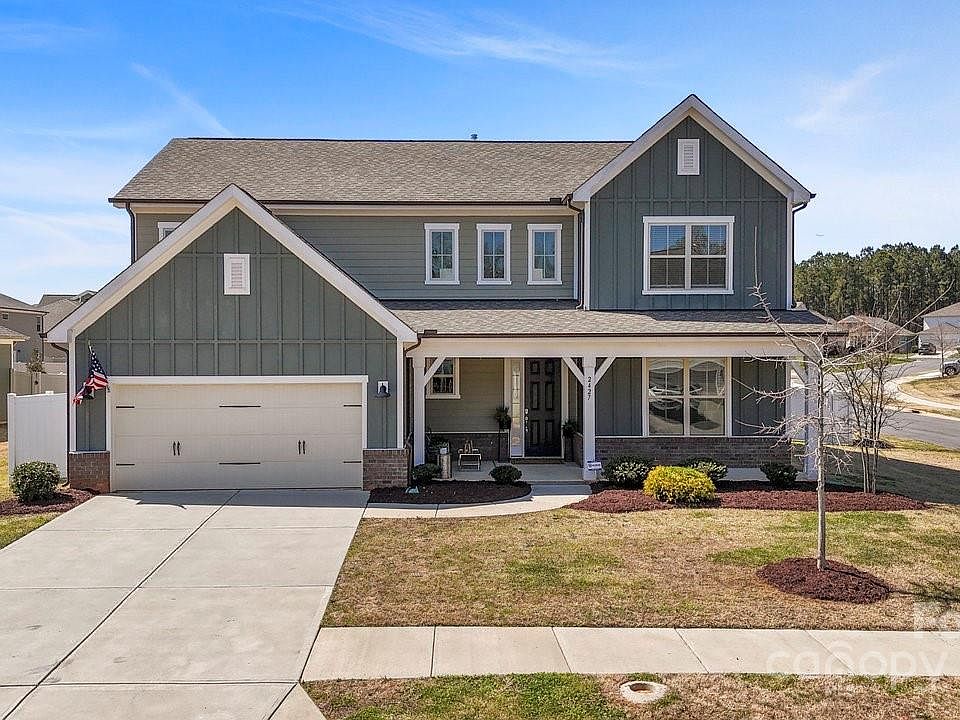 1st image of 2427 Moher Cliff Dr