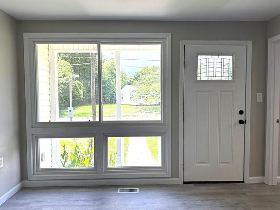 4th image of 607 New River Dr