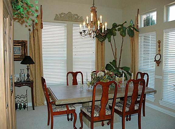 3rd image of 2801 Northshore Blvd