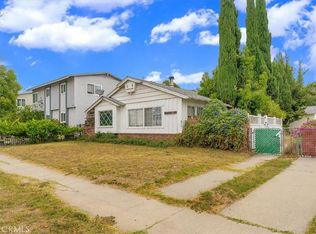 5816 Woodman Ave, Van Nuys, CA 91401