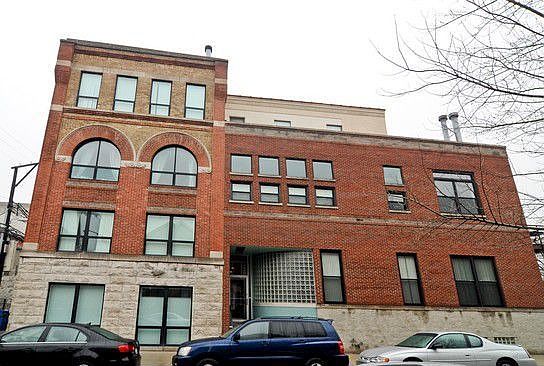 1st image of 2343 N Greenview Ave APT 208