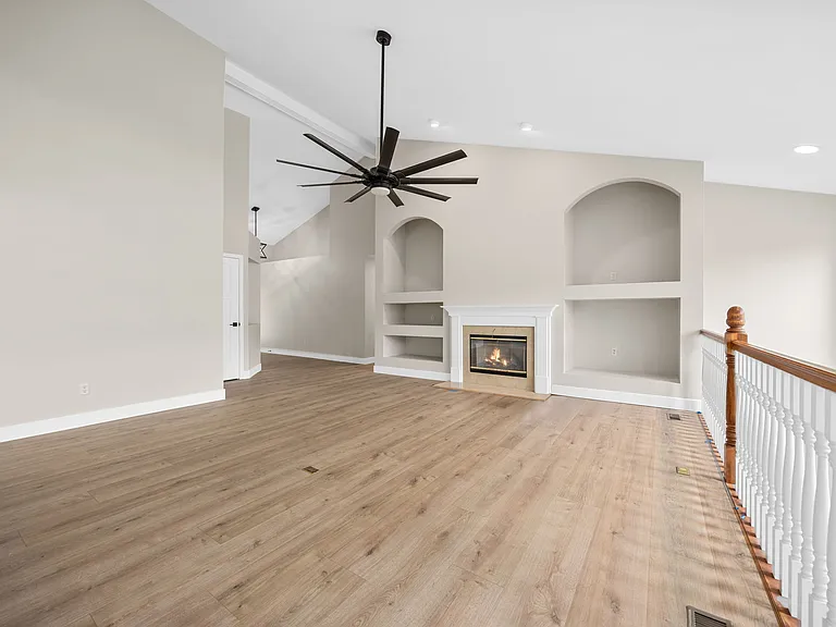 8050 Knights Crossing Dr — Photo 22