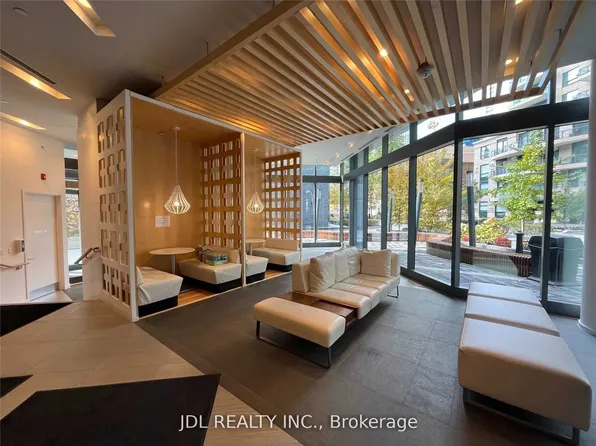 45 Charles St E, Toronto, ON