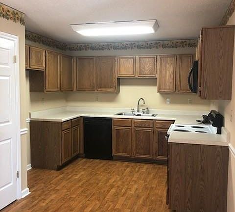 2nd image of 7379 Hugh Ln
