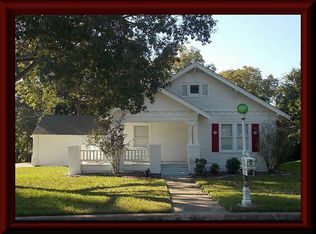 1301 Hidden Creek Ln, Brenham, TX 77833