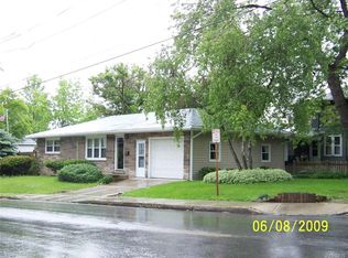1207 College Ave, Niagara Falls, NY 14305