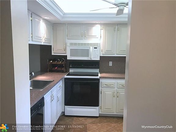 4th image of 2606 Nassau Bnd APT A1