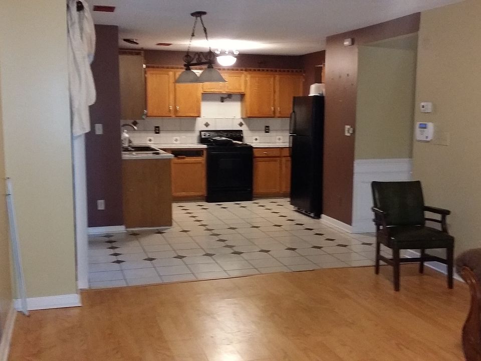 2nd image of 9421 Cantle Dr