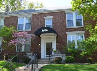 8070 Watkins Dr APT 1W, Saint Louis, MO 63105