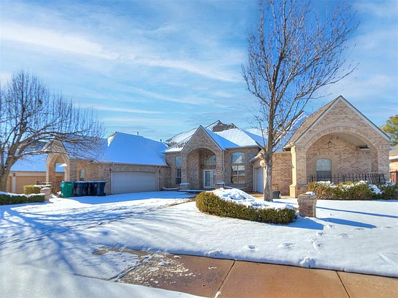 4th image of 10505 Waterside Dr