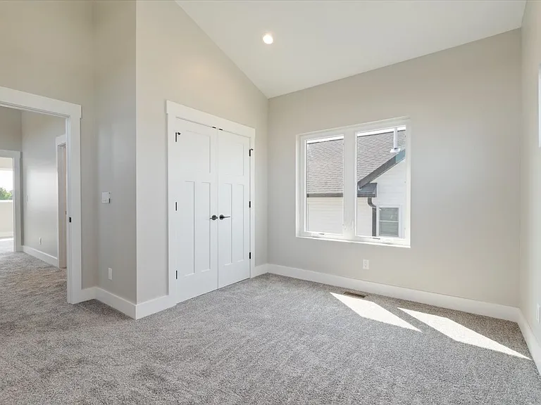 6136 Mississippi Ave — Photo 17
