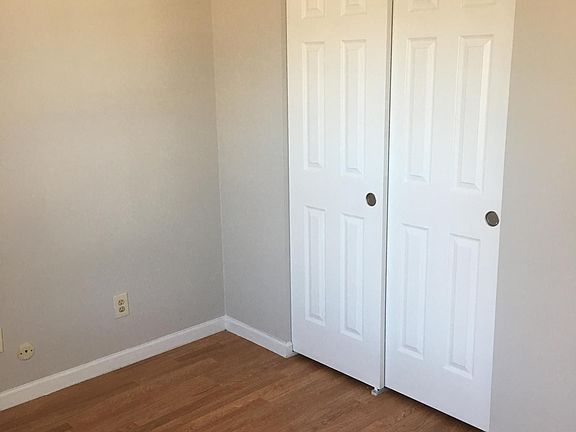 4th image of 555 N Harrison Ave APT 2W