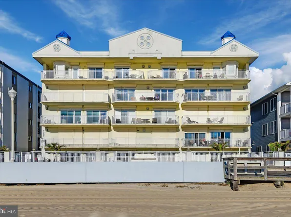 1209 Atlantic Ave Unit 402, Ocean City, MD 21842