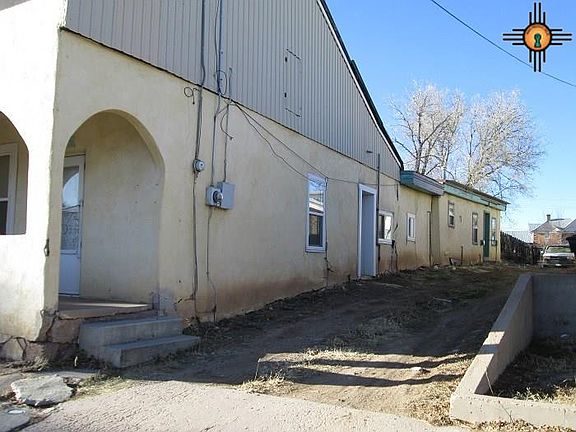 2nd image of 318 W National St