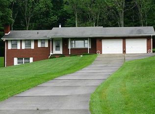 101 S Pine St, Ellsworth, PA 15331