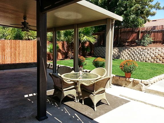3rd image of 24436 Sagecrest Cir