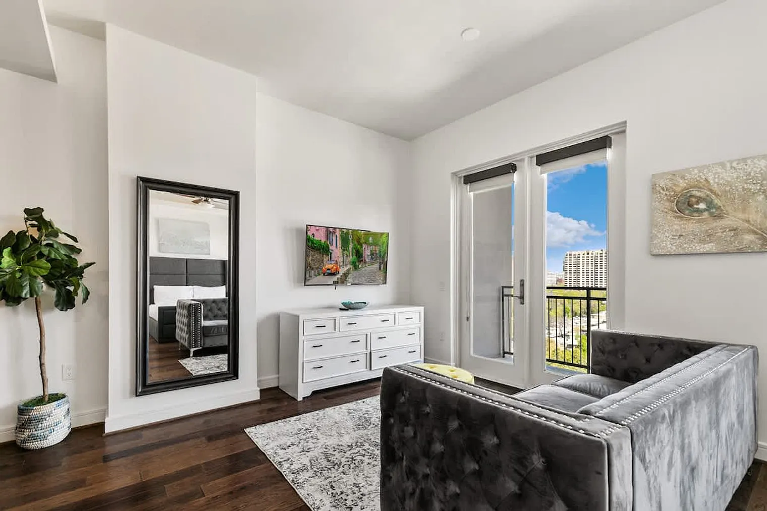 Studio, 1.0 bath, $3,888 — Photo 1