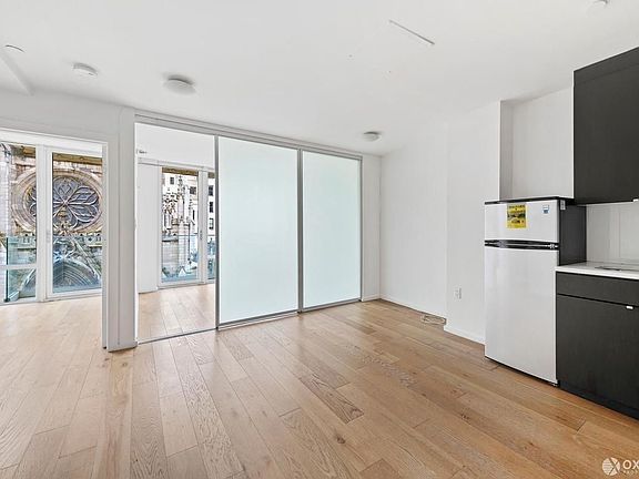 3rd image of 791 Broadway #4001