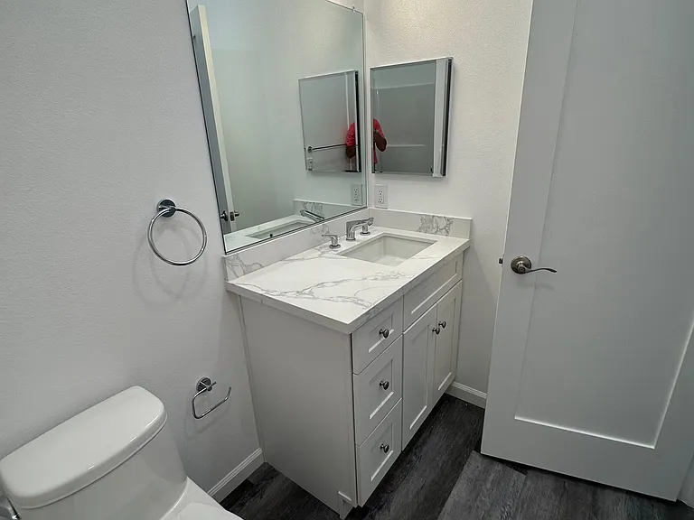 3100 Puesta Del Sol Ct #201 — Photo 7