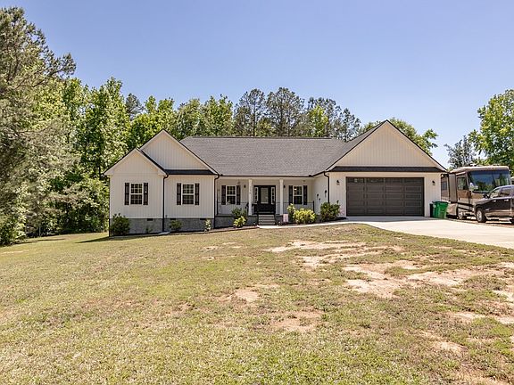 2nd image of 136 Maret Rd