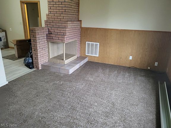 3rd image of 2536 Amberly Dr