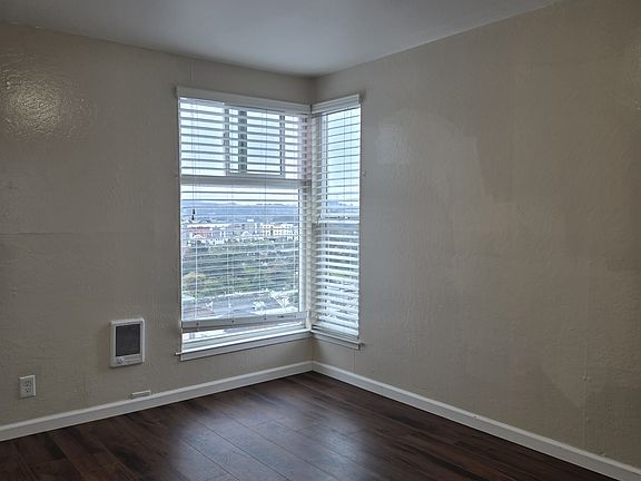 5th image of 190 Victoria St #5