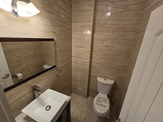 Rented by Remax City Square | media 9