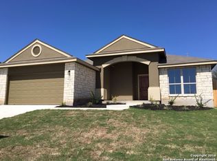 7715 Bit Cir, Elmendorf, TX 78112