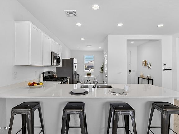 4th image of 3253 W JUNIPER CANYON Drive