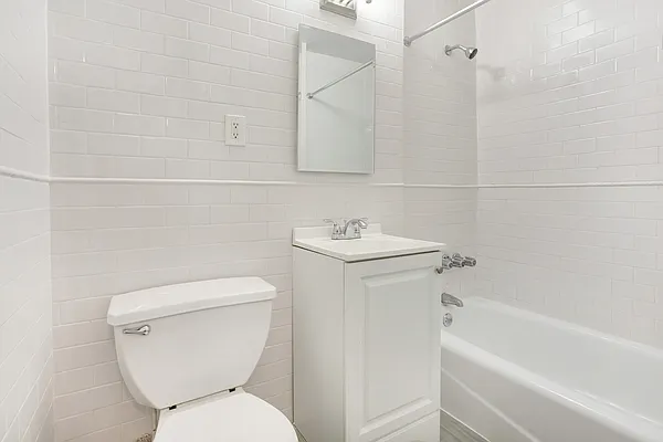 Rented by Algin Management | media 6