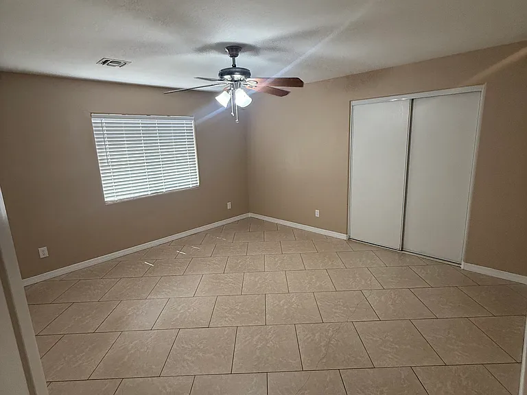 3628 W Oregon Ave — Photo 11