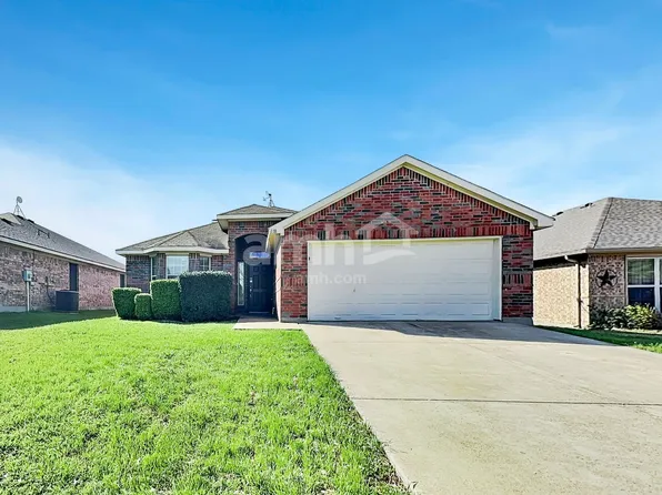 118 Oregon Trl, Waxahachie, TX 75167