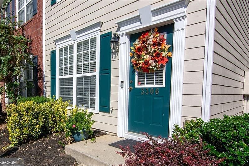 1st image of 3306 Hidden Cove Cir