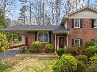 1013 Tanglewood Dr, Cary, NC 27511
