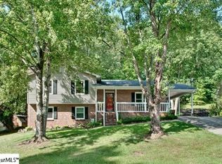 515 Indian Trl, Taylors, SC 29687