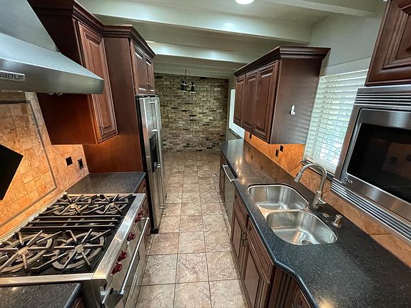 2nd image of 2250 E Alva Cir