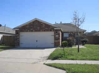 625 Misty Mountain Dr, Fort Worth, TX 76140