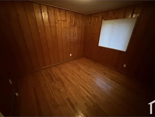 349 Glynn Dr — Photo 5