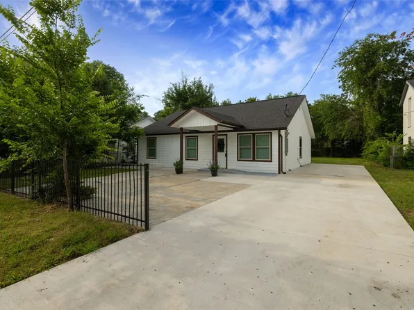 7810 Cantura Dr, Dallas, TX 75217