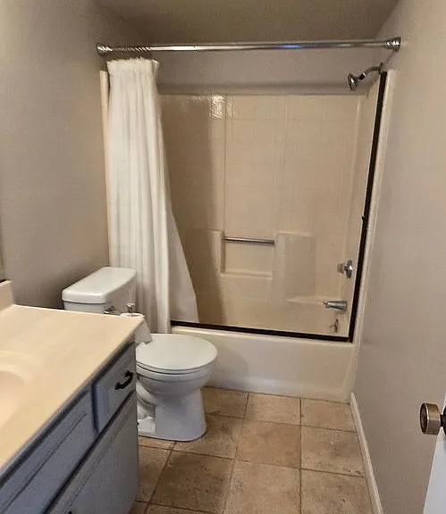 915 Moran Ct — Photo 18