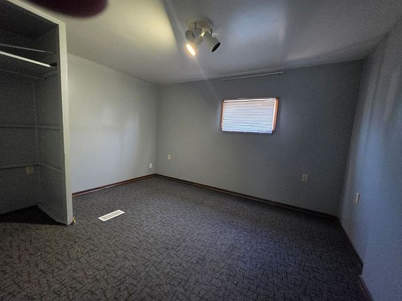 5th image of 309 W 8th St