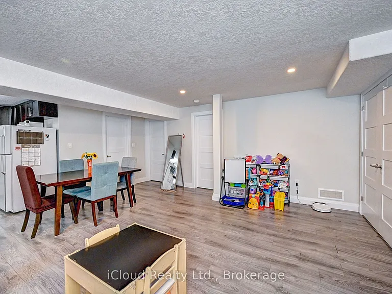 65 Arkell Rd #BASEMENT — Photo 12